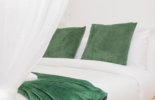 Charming 3BR Duplex in Wembley, 5 Minutes to Tube - Foto 29