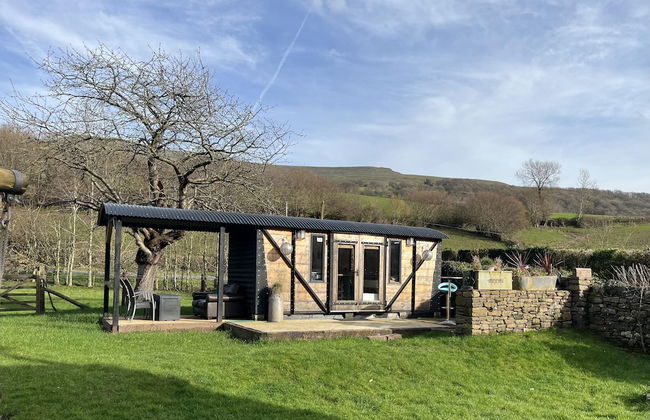 1 Bed Converted Railway Wagon Near Crickhowell - Foto 13
