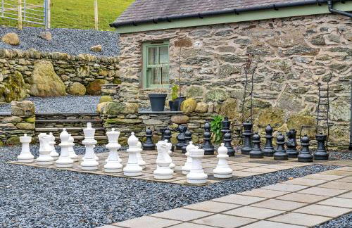 Finest Retreats - Moelis Granary - Luxury Cottage with Hot Tub - Photo 37