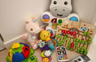 Charmant T2 proche Disney terrasse et parking souterrain - Foto 9