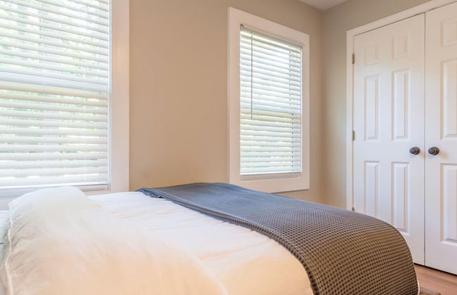 Beautiful Large Newly Renovated 5 Bedroom House - Foto 22