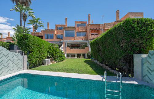 Luxury 5-Bedroom Townhouse in Puente Romano - Foto 41
