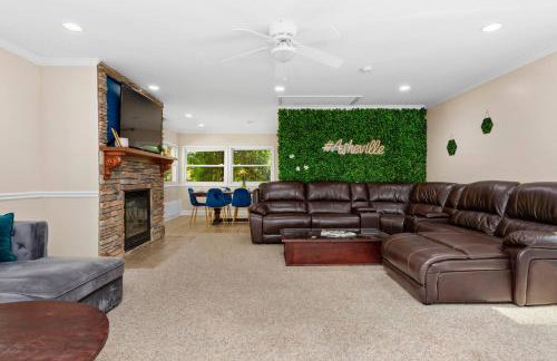 8 Bedroom | Hot Tub | Asheville | Biltmore Lake - Foto 14