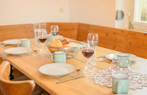 Hofgut Eveshausen Familienquartier Klassik 10-14 Gäste - Foto 39