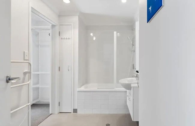 Eden Terrace 2 Bedroom Free Parking I Zodiak Stays - Foto 6