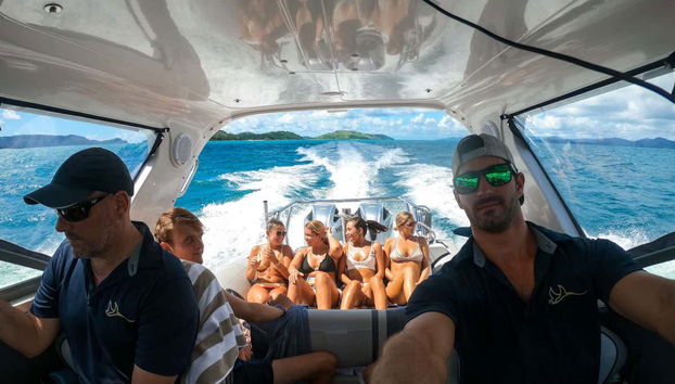 Disfrutando del paseo en barco