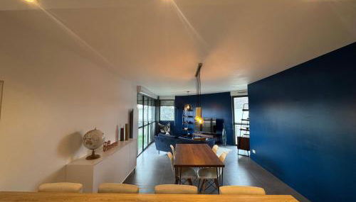 La Business class - Standing - Tramway - Parking - Foto 3, Other