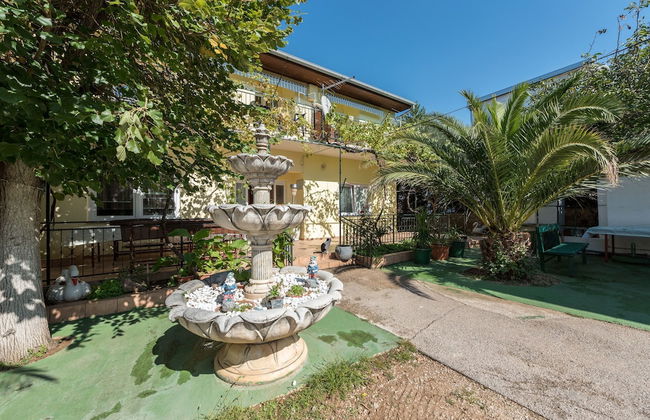 Apartments and Rooms Dragica - Photo 38