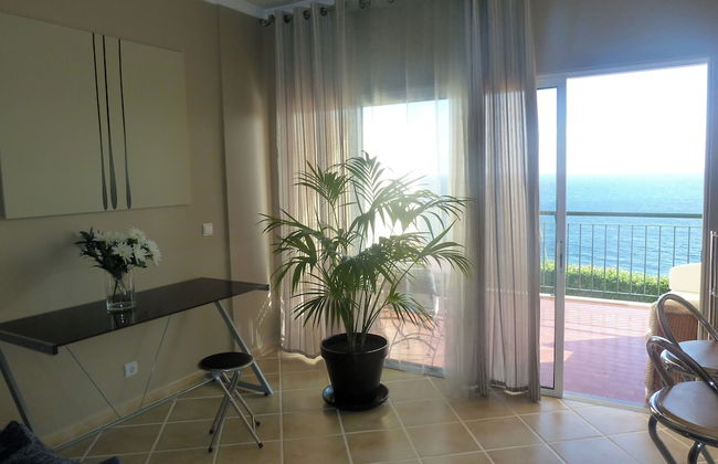 Oceanic Apartments - Photo 7