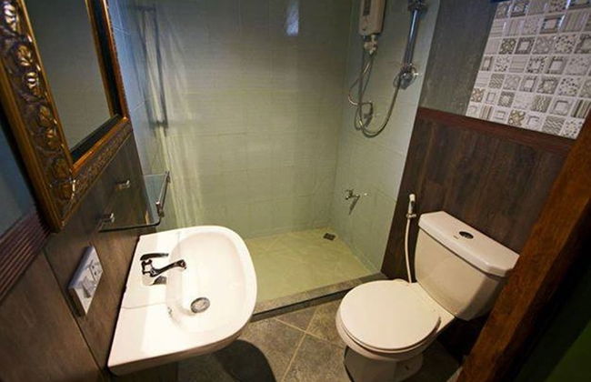 Villa Anastacia White Beach Puerto Galera - Photo 23