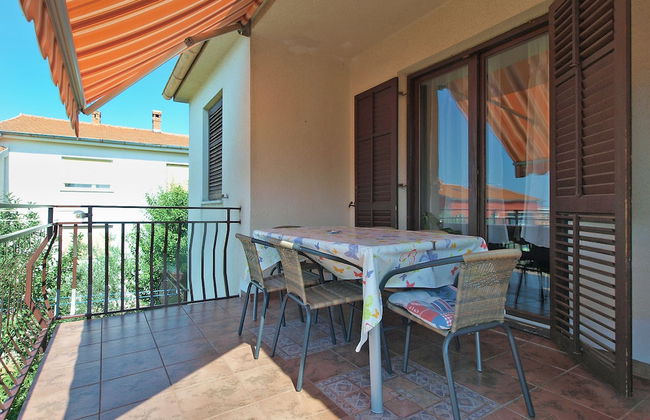 Apartment 1079 - Photo 19