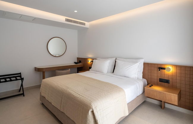 Galaxy Suites Boutique Resort - Photo 11