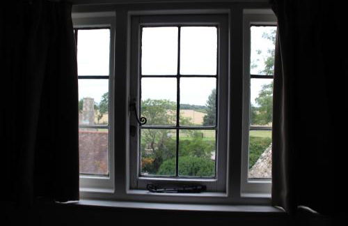 Charney Manor - Photo 22