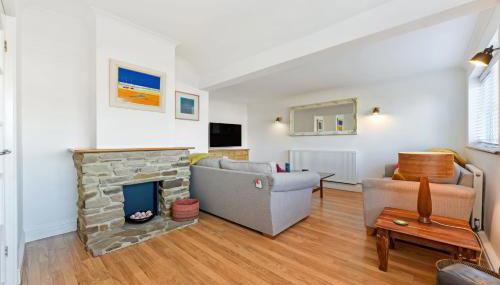 High Tide, East Wittering - Photo 5