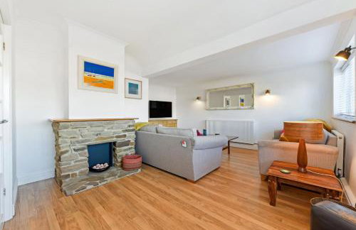 High Tide, East Wittering - Photo 5