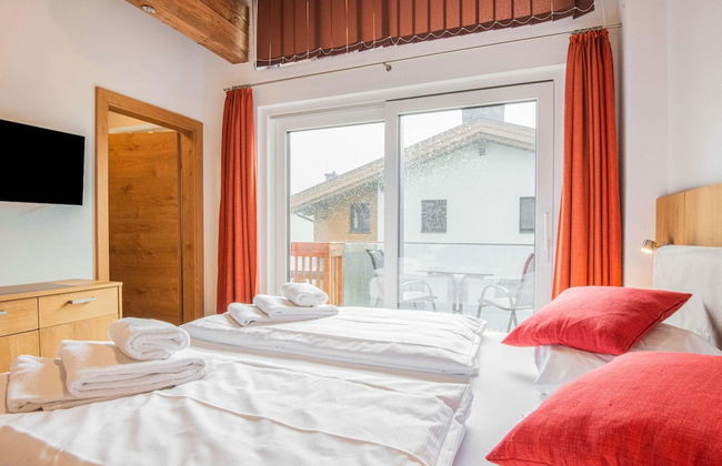 Chalet in Niedernsill Near Ski Slopes - Foto 2