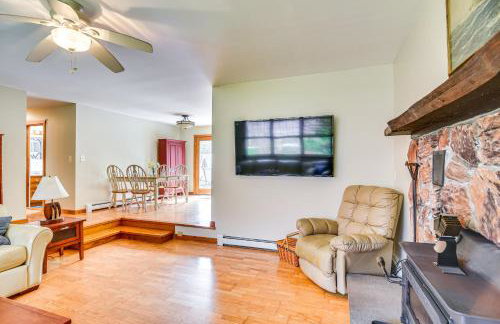 6 Mi to Beach Family Home in Little Compton! - Foto 6