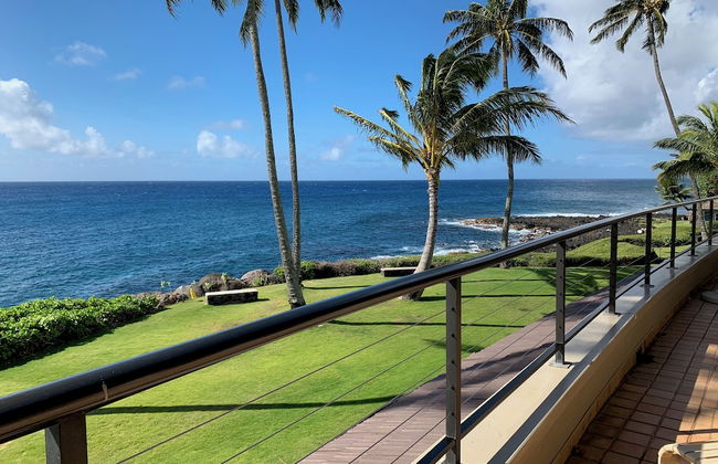 Whalers Cove Oceanfront Resort - Photo 8