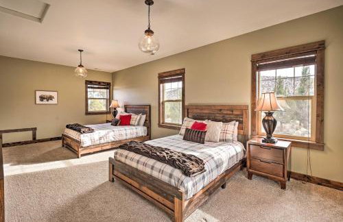 Modern Eagle Crest Escape with Patio and 2 Balconies! - Photo 26