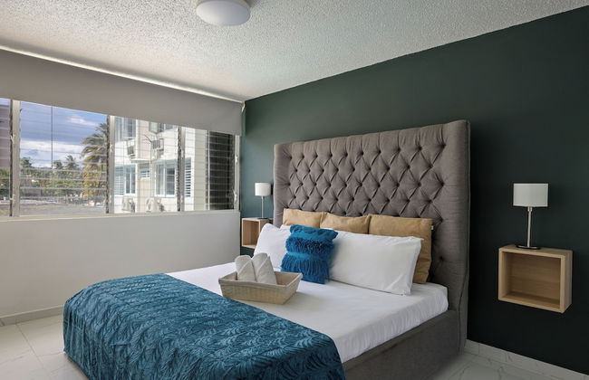 Brisa Marina 2BDR Pool Parking Beachside - Photo 12