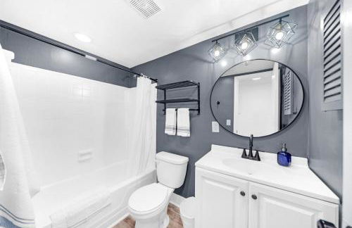 Family & Friends Retreat - Sleeps 19 - PalmWaveStays - Foto 21