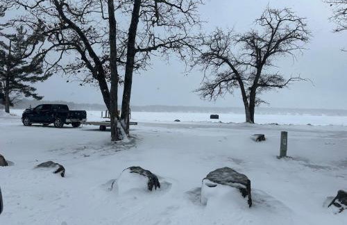 CabinSnowmobile TrailsIce FishingFireplace - Foto 40