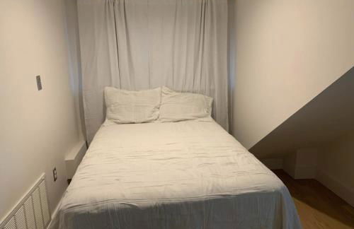 Waterfront Luxury in Town - Foto 18