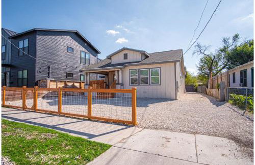 Perfect Spot to Relax 4br/3ba Near Dtown Hemisfair - Foto 4