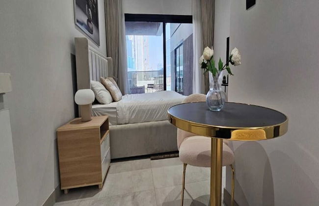 Luxury Studio in Jumeirah Village Circle - Photo 10