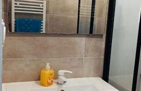 Studio climatisé-terrasse-Netflix-jardin à 10 min de Cassis - Foto 19