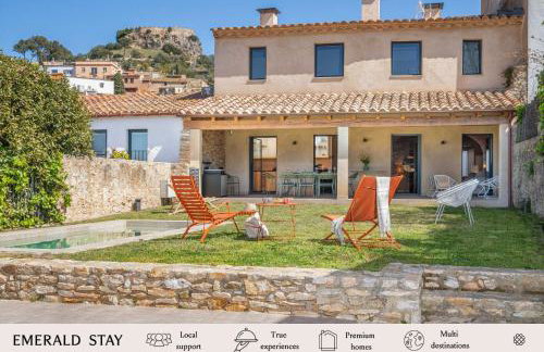 Casa Alegria Costa Brava - BY EMERALD STAY - Photo 1