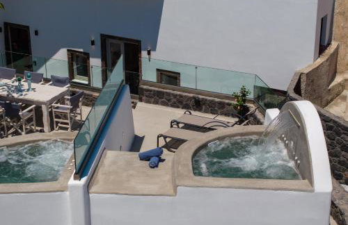 NEW Yiota Collection 4 Suites & 4 Prive Jacuzzi - Foto 111