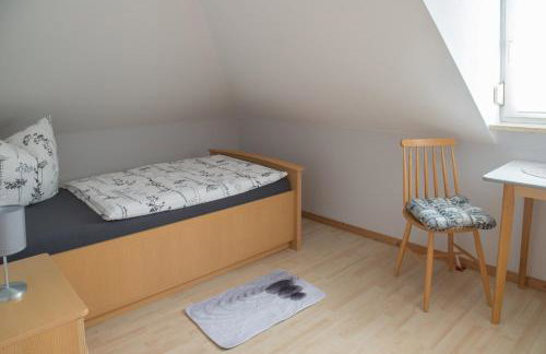 Ferienwohnungen Wittmann, Wohnung 2 OG., für bis zu 3 Personen - Foto 4