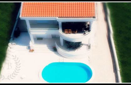 Villa Bella By The Sea - Heated Pool, Jacuzzi, Sauna - Photo 5