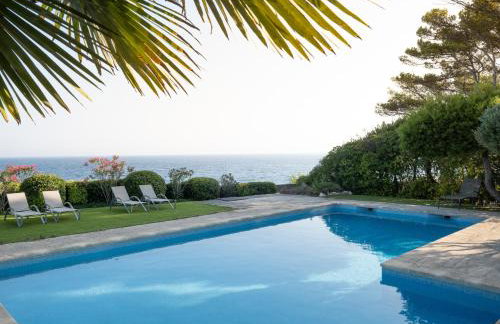La Roche Bleue - Villa de charme avec vue exceptionnelle bord de mer piscine privée jardin et terrasse - Foto 2