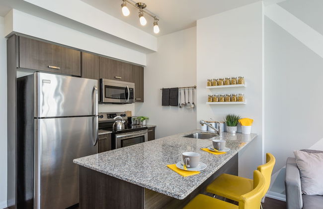 QuickStay - Luxury on Bay St. (Yonge & College) - Foto 31