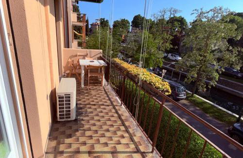 Eva 's flat with large sunny balcony and lagoon view - Foto 21