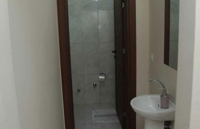 Kivanc Residence - Photo 35