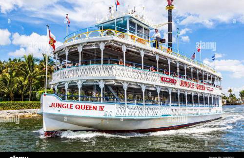 Villa 4BR Villa Private Pool BBQ Area Near Beach - Photo 89
