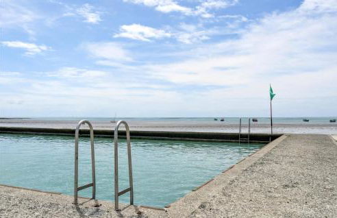 1 Bedroom Cozy Apartment In Pirou - Foto 12