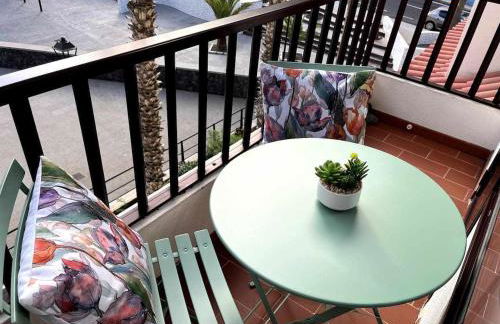 Playa Puerto de Tazacorte La Isla de La Palma - Foto 16