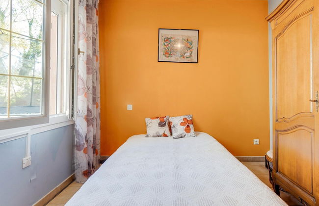 Villa With Swimming Pool in Sorgues - Foto 9