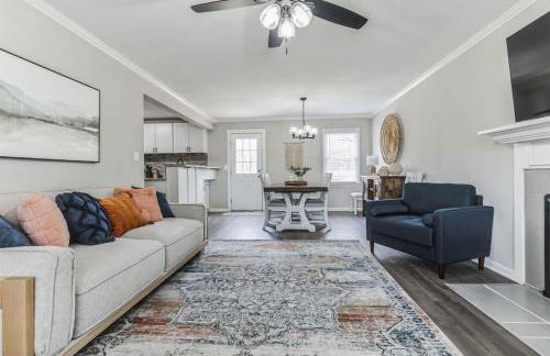 Charming Farmhouse Retreat in Madison AL - Photo 5