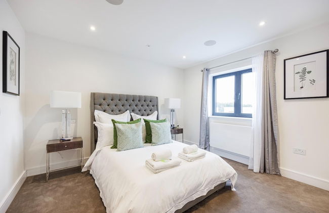 Lovely 4 Bedroom Home In Buckinghamshire - Foto 22