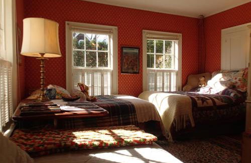 Artful Lodging & Retreats - Photo 33