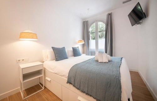 You Stylish Uptown Barcelona Apartments - Photo 5