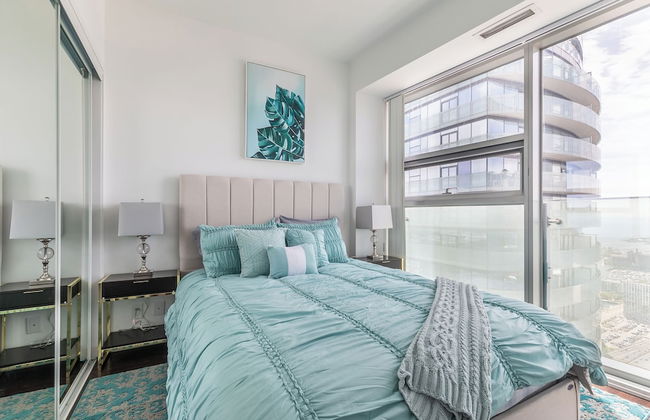 Maple Leaf Square - Photo 28