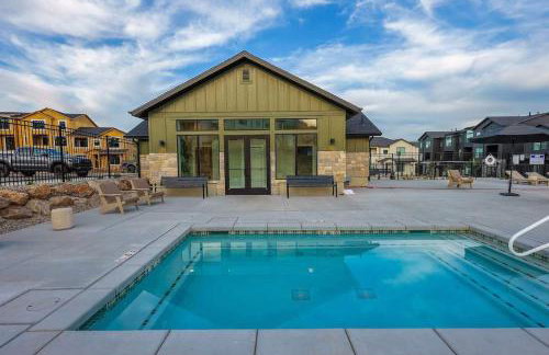 Focus Up at the Mountains Ski Retreat Hot Tub MTN Green - Foto 31