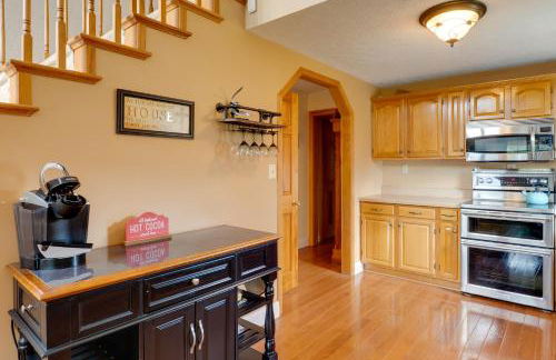 Game Room and On-Site Pond Laurelville Retreat! - Foto 10