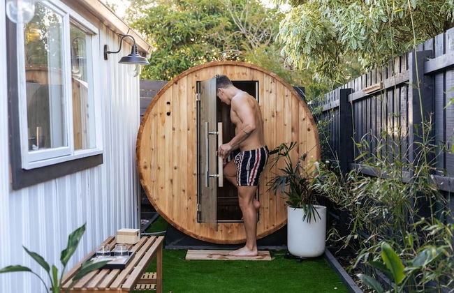 Sol Coastal Retreat - Outdoor Spa and Sauna - Foto 5